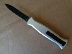 DIRECT KNIFE SALES -DIRECT KNIFE SALES AKC EVO Silver DA OTF Italian Automatic Knife Black Drop Point 1.600